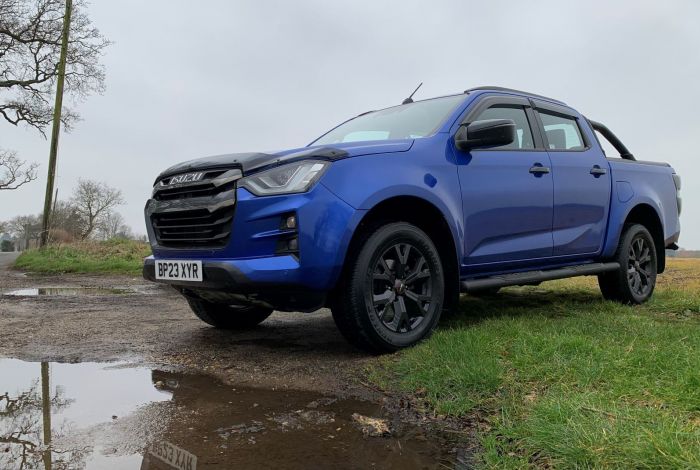 Isuzu D-Max 1.9 V-Cross Double Cab 4x4 Auto Test Drive Review
